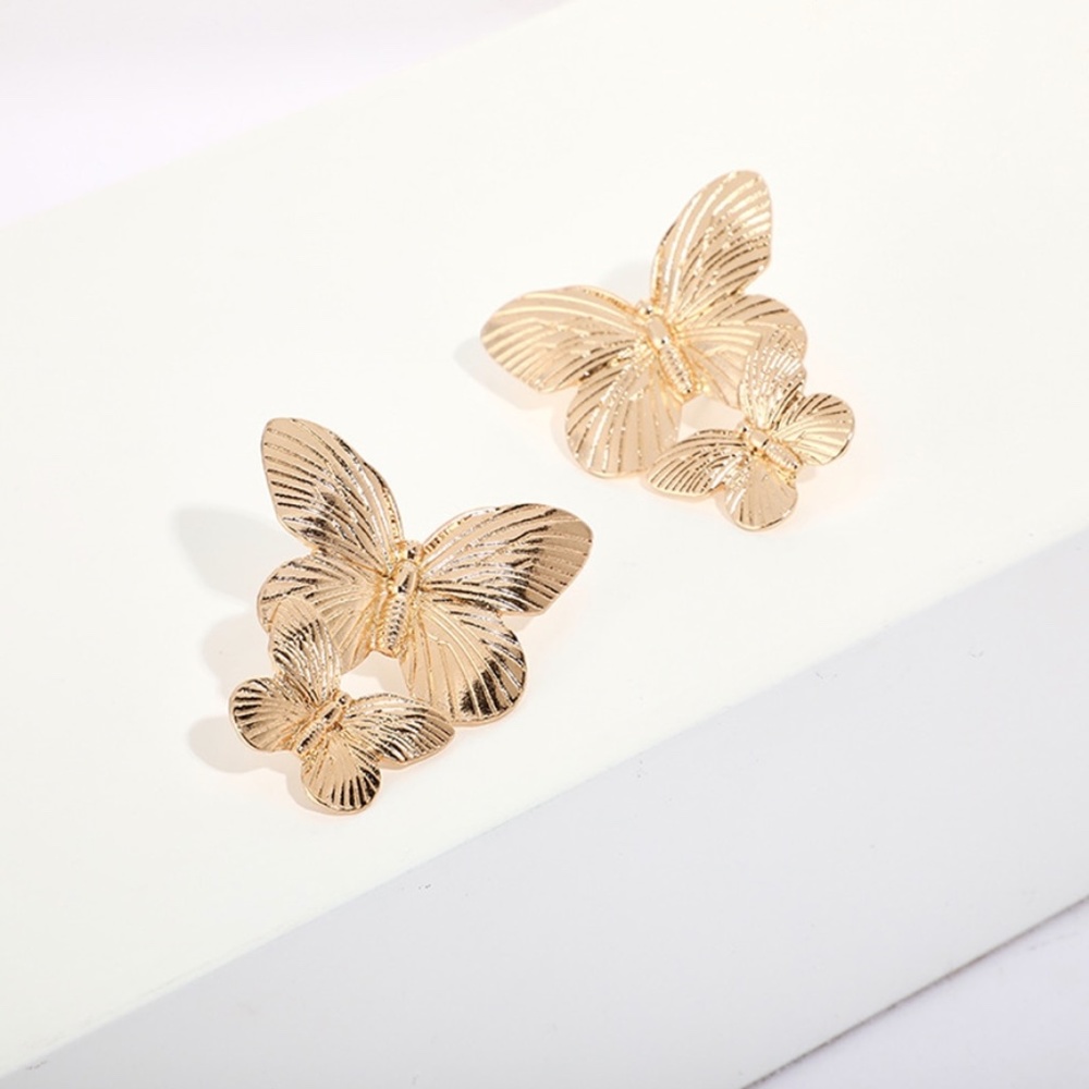 Gold Tone Elegant Big Hallow Butterfly Earrings - Picture 3 of 5